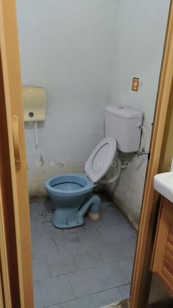 Shop for Sale in Taman Chai Leng (Perai) - May Choo - Bathroom - PropertyGuru.com.my