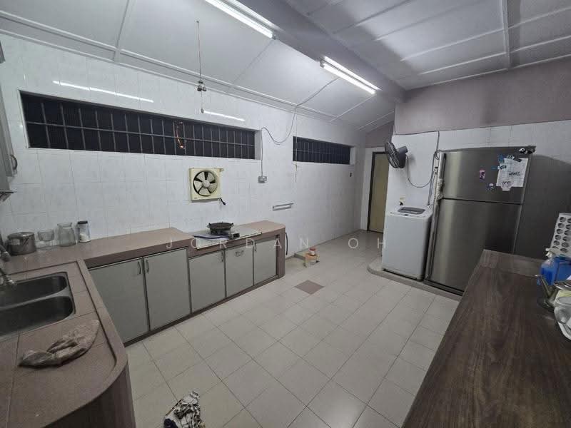 2-storey Terraced House for Sale in Bukit Indah (Iskandar Puteri (Nusajaya)) - Jordan Oh - Kitchen - PropertyGuru.com.my