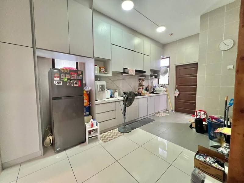Rumah Teres 2-Tingkat untuk Dijual di Bandar Bukit Raja (Klang) - Syukor - Kitchen - PropertyGuru.com.my