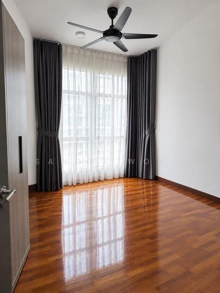 Kondominium untuk Disewa di Paraiso Residence @ The Earth - Sandra Wong - Bedroom - PropertyGuru.com.my