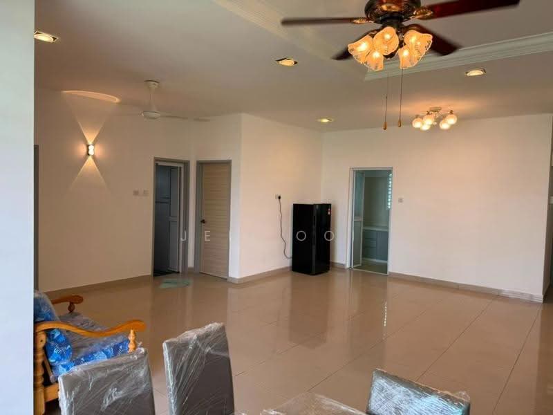 Kondominium untuk Disewa di I-Regency Condominium (Ideal Regency) - Jeff Ooi - Living Room - PropertyGuru.com.my