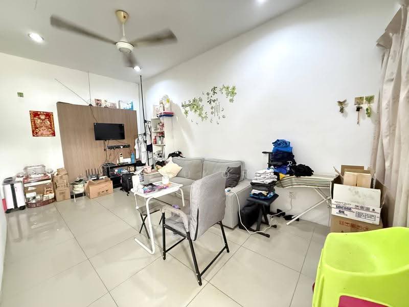 Rumah Teres 1-Tingkat untuk Dijual di Klang (Selangor) - Syukor Hartanah - Living Room - PropertyGuru.com.my