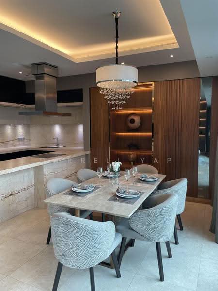 Service Residence for Sale at The Ritz-Carlton Residences - Darrell Yap - Kitchen - PropertyGuru.com.my