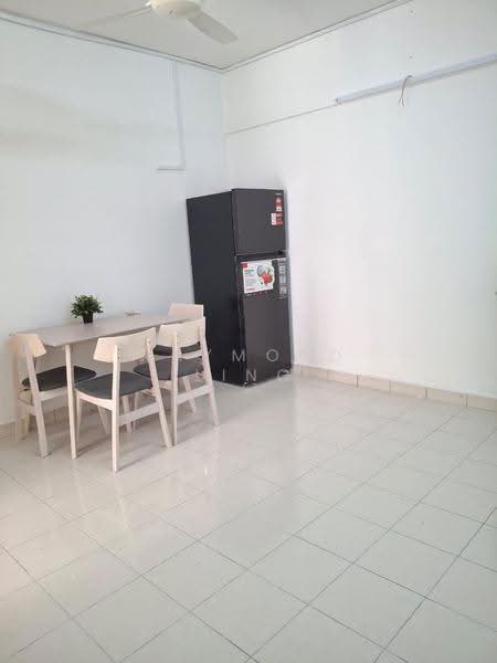 Kondominium untuk Disewa di Residensi Laguna (Sunway Belvedere) - Raymond Ling - Dining Room - PropertyGuru.com.my