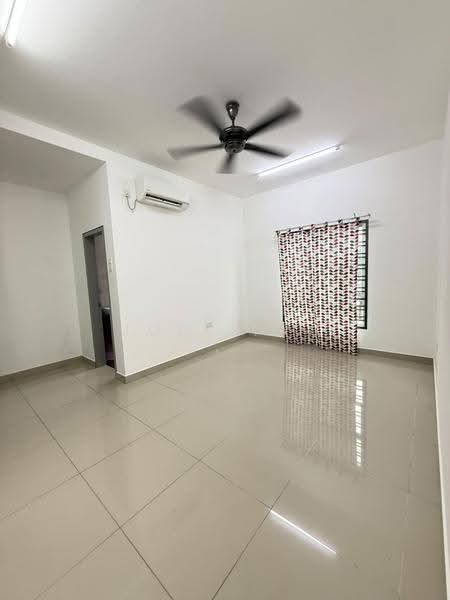 2-storey Terraced House for Rent in Masai (Johor) - Joey Tay - Living Room - PropertyGuru.com.my