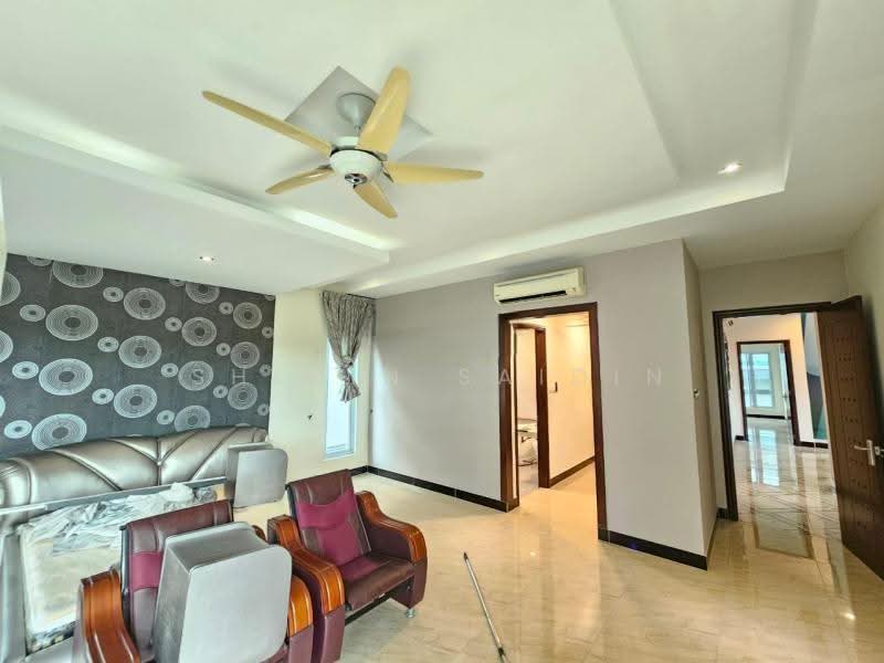 Bungalow House untuk Dijual di Mines Resort City (Seri Kembangan) - Shiqin Saidin - Living Room - PropertyGuru.com.my