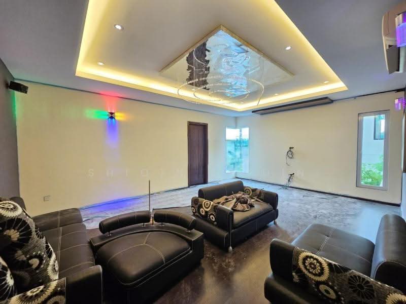 Bungalow House untuk Dijual di Mines Resort City (Seri Kembangan) - Shiqin Saidin - Living Room - PropertyGuru.com.my