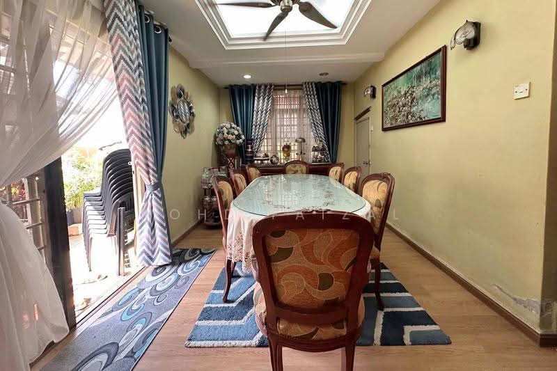 Bungalow House untuk Dijual di Gombak (Selangor) - Mohd Faizal - Dining Room - PropertyGuru.com.my
