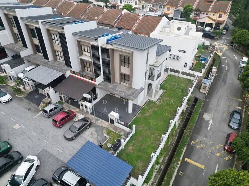 Terraced House for Sale in Gombak (Selangor) - Ahmad Ikhwan Arif - Exterior - PropertyGuru.com.my