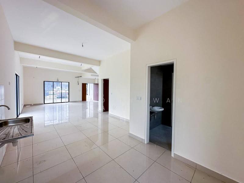 Terraced House for Sale in Gombak (Selangor) - Ahmad Ikhwan Arif - Living Room - PropertyGuru.com.my