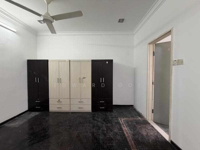 2-storey Terraced House for Sale in Taman Suria (Bandar Sungai Long) - Edward Ooi - PropertyGuru.com.my