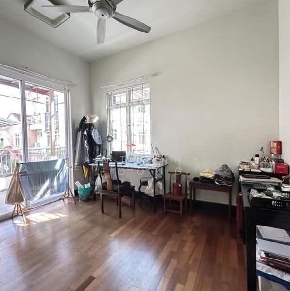Semi-Detached House for Sale in Desa Parkcity (Kuala Lumpur) - Anthony Foong - Study - PropertyGuru.com.my