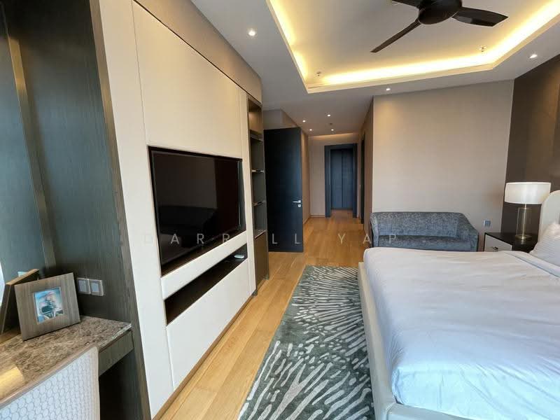Kediaman Servis untuk Dijual di The Ritz-Carlton Residences - Darrell Yap - Bedroom - PropertyGuru.com.my