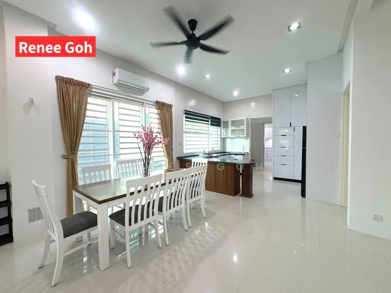 Semi-Detached House for Rent in Tanjung Bungah (Penang) - Renee Goh - Dining Room - PropertyGuru.com.my