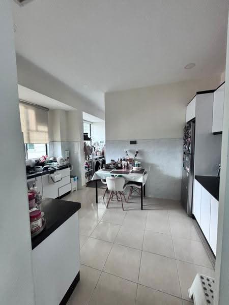 Condominium for Sale at Riana Green East - Lucas Lim - Kitchen - PropertyGuru.com.my