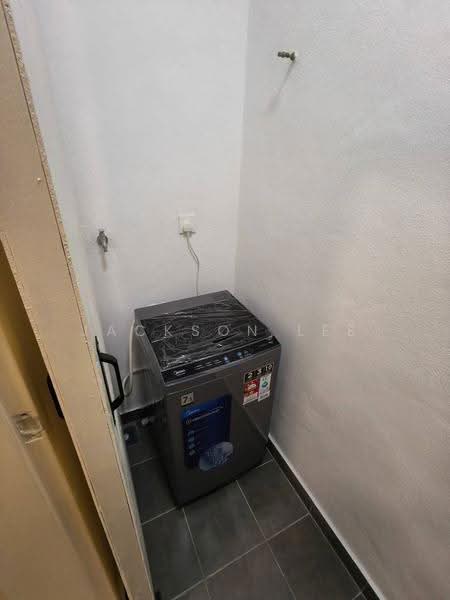 Condominium for Rent at Vierra Residence - Jackson Lee - Yard - PropertyGuru.com.my
