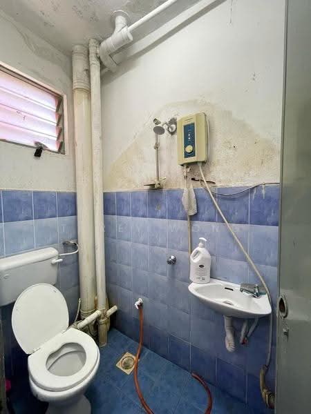 Pangsapuri untuk Disewa di Mentari Court - Torey Wong - Bathroom - PropertyGuru.com.my