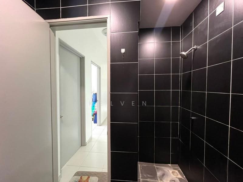 Service Residence for Sale at The Zizz @ Damansara North - Kelven Tan - Bathroom - PropertyGuru.com.my