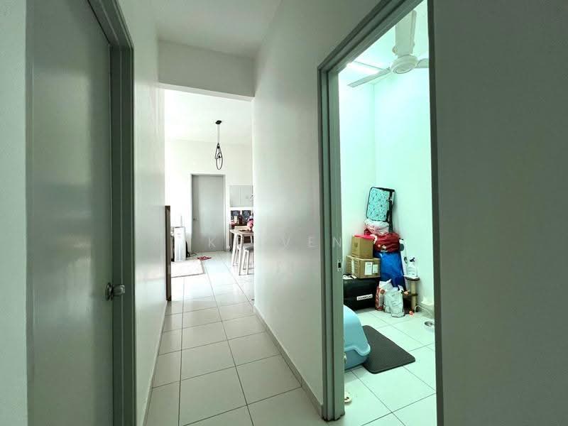Service Residence for Sale at The Zizz @ Damansara North - Kelven Tan - Corridor - PropertyGuru.com.my