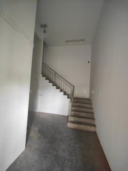 Kilang untuk Disewa di Taman Desa Cemerlang (Ulu Tiram) - Tryphaena Tan - Interior - PropertyGuru.com.my