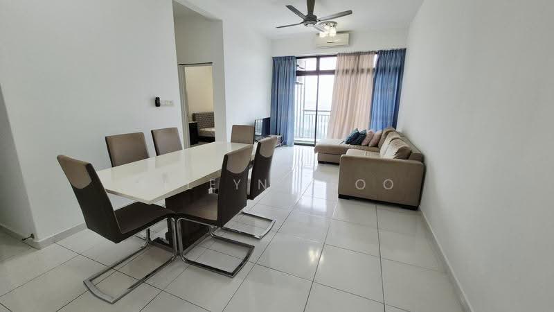 Kediaman Servis untuk Dijual di Sky Gardens Residences - Elleyna Soo - Living Room - PropertyGuru.com.my