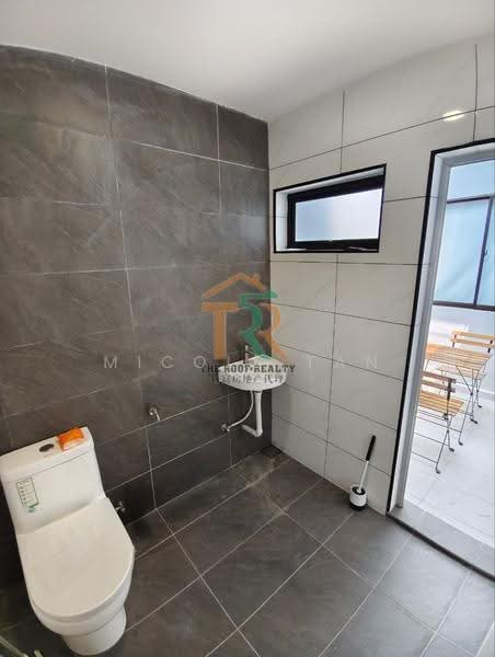 1-storey Terraced House for Rent in Bandar Muar (Muar) - Micole Tan - Bathroom - PropertyGuru.com.my