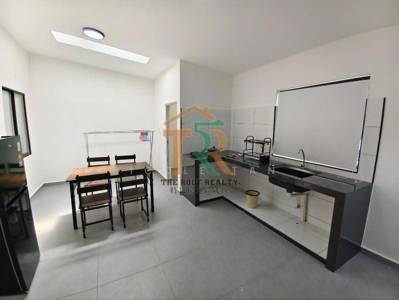 1-storey Terraced House for Rent in Bandar Muar (Muar) - Micole Tan - Kitchen - PropertyGuru.com.my