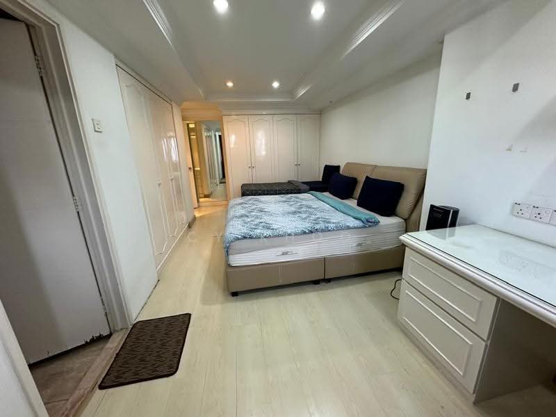 Kediaman Servis untuk Dijual di Fahrenheit 88 (KL Plaza Suites) - CY Khoo - Bedroom - PropertyGuru.com.my