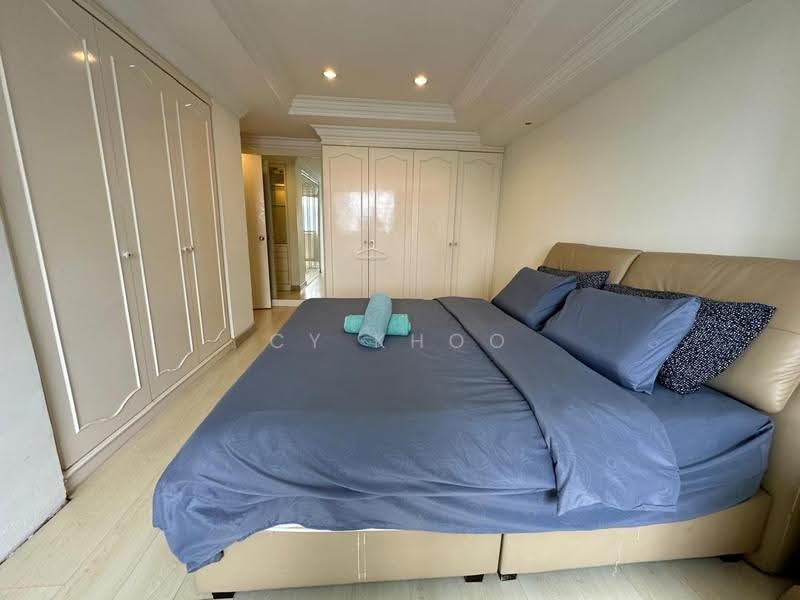 Kediaman Servis untuk Dijual di Fahrenheit 88 (KL Plaza Suites) - CY Khoo - Bedroom - PropertyGuru.com.my