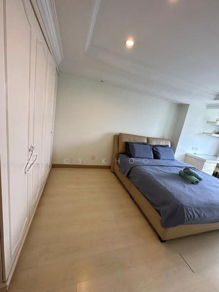 Kediaman Servis untuk Dijual di Fahrenheit 88 (KL Plaza Suites) - CY Khoo - Bedroom - PropertyGuru.com.my