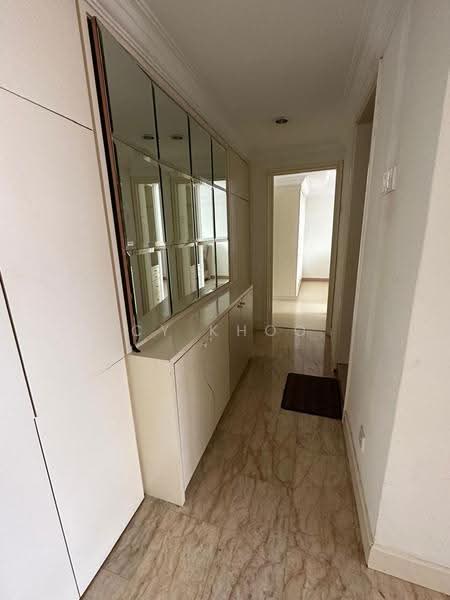 Kediaman Servis untuk Dijual di Fahrenheit 88 (KL Plaza Suites) - CY Khoo - Corridor - PropertyGuru.com.my