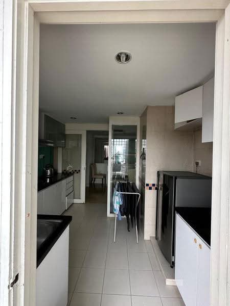 Kediaman Servis untuk Dijual di Fahrenheit 88 (KL Plaza Suites) - CY Khoo - Kitchen - PropertyGuru.com.my