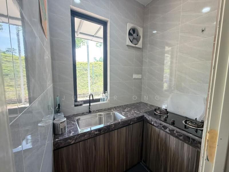 Rumah Teres 2-Tingkat untuk Dijual di Rawang (Selangor) - Junior Ong - Kitchen - PropertyGuru.com.my