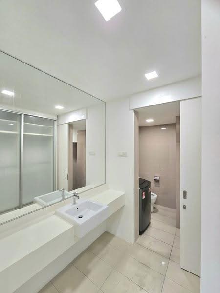Service Residence for Rent at Montena - Wan Jia Shun - Bathroom - PropertyGuru.com.my