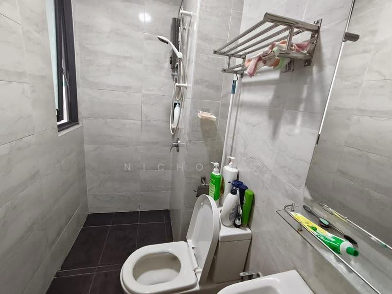 Condominium for Sale at SKS Pavillion Residences - Nicholas Tey - Bathroom - PropertyGuru.com.my