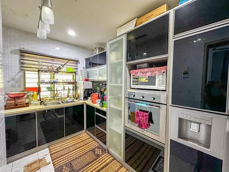 Rumah Teres untuk Dijual di Taman Samudra Teres (Batu Caves) - Ahmad Ikhwan Arif - Kitchen - PropertyGuru.com.my