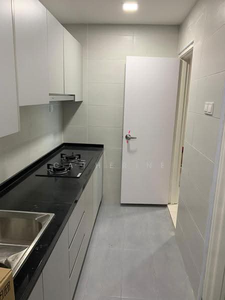 Service Residence for Sale at KSL Residence @ Daya - Catherine Ong - Kitchen - PropertyGuru.com.my