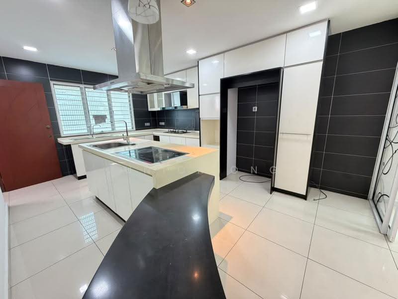 2-storey Terraced House for Sale in Kota Emerald (Rawang) - Junior Ong - Kitchen - PropertyGuru.com.my