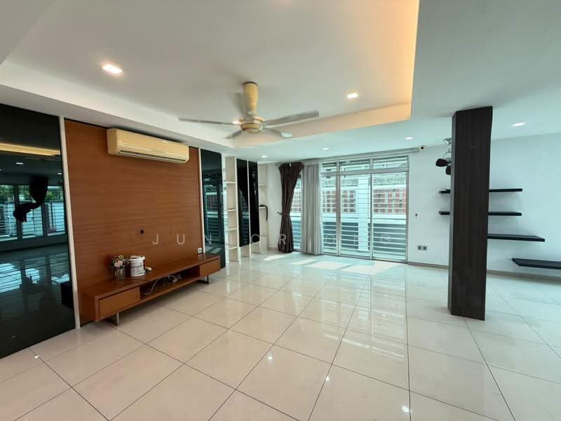 2-storey Terraced House for Sale in Kota Emerald (Rawang) - Junior Ong - Living Room - PropertyGuru.com.my