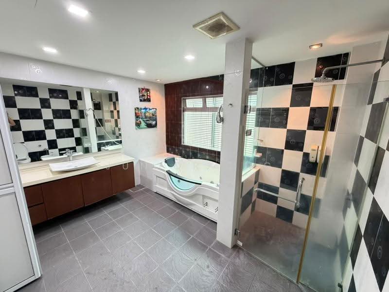 2-storey Terraced House for Sale in Kota Emerald (Rawang) - Junior Ong - Bathroom - PropertyGuru.com.my
