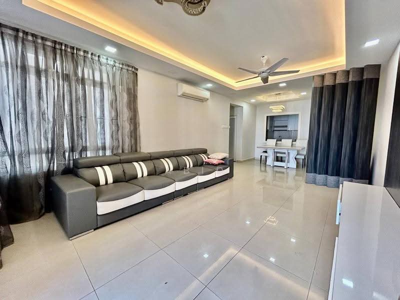 Kondominium untuk Dijual di Royal Domain Sri Putramas 2 - Abid Sabarudin - Living Room - PropertyGuru.com.my