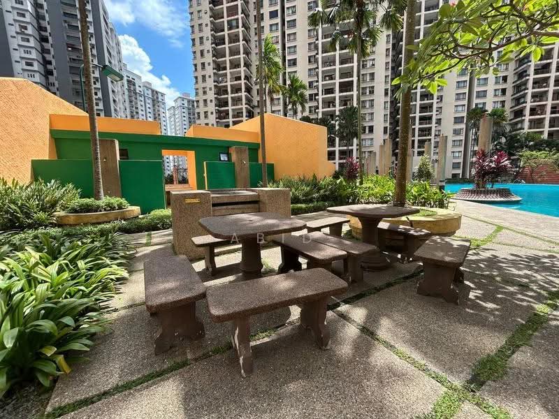 Kondominium untuk Dijual di Royal Domain Sri Putramas 2 - Abid Sabarudin - Exterior - PropertyGuru.com.my