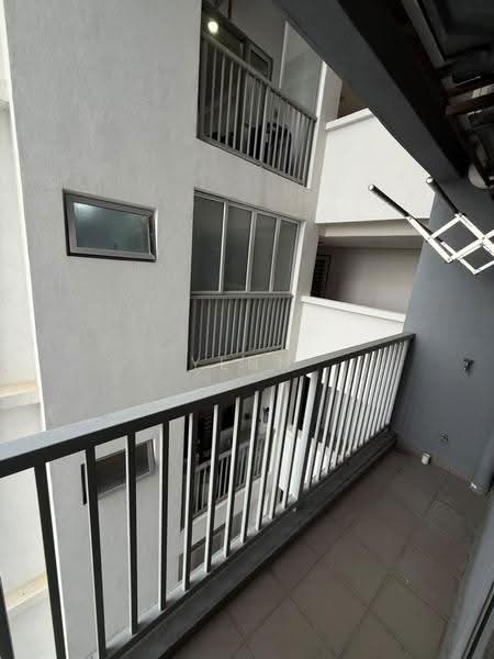 Condominium for Rent at The Edge Residence - Yenn Chong - Balcony - PropertyGuru.com.my