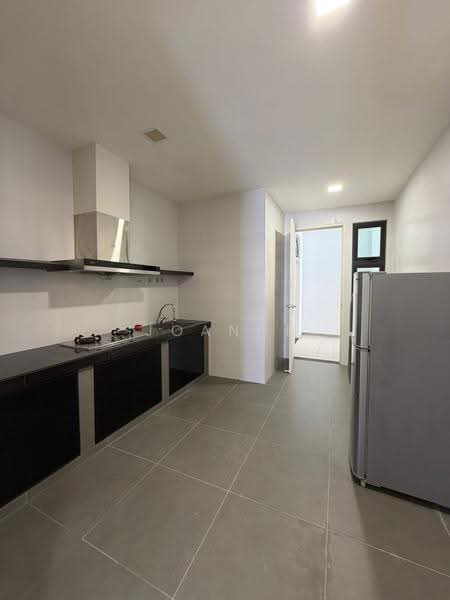 Cluster House for Sale in Eco Botanic (Iskandar Puteri (Nusajaya)) - Joanne Ang - Kitchen - PropertyGuru.com.my