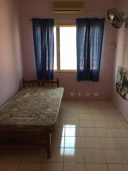 Terraced House for Sale in Bandar Kinrara Seksyen 5 (Bandar Kinrara) - Windz Neom - Bedroom - PropertyGuru.com.my