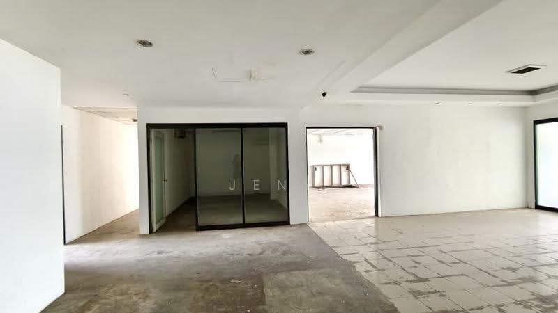 Shop / Office untuk Disewa di Taman Ungku Tun Aminah (Skudai) - Jeny Loo - Interior - PropertyGuru.com.my