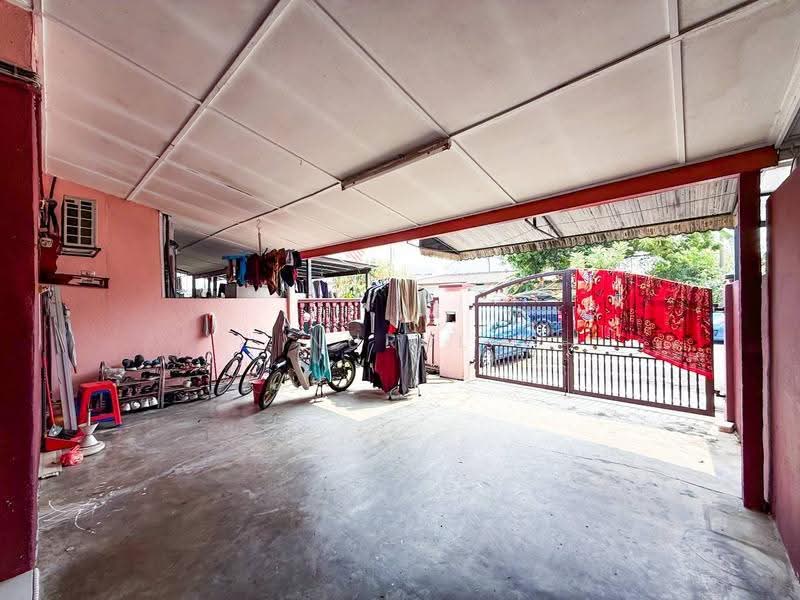 1-storey Terraced House for Sale in Puchong (Selangor) - Nurul Izza - Exterior - PropertyGuru.com.my