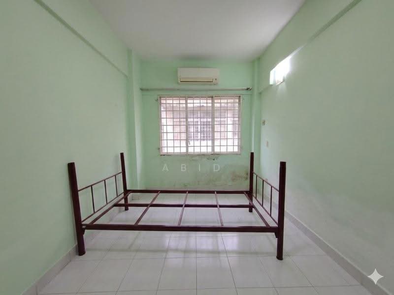 Pangsapuri untuk Dijual di Abadi Indah - Abid Sabarudin - Bedroom - PropertyGuru.com.my