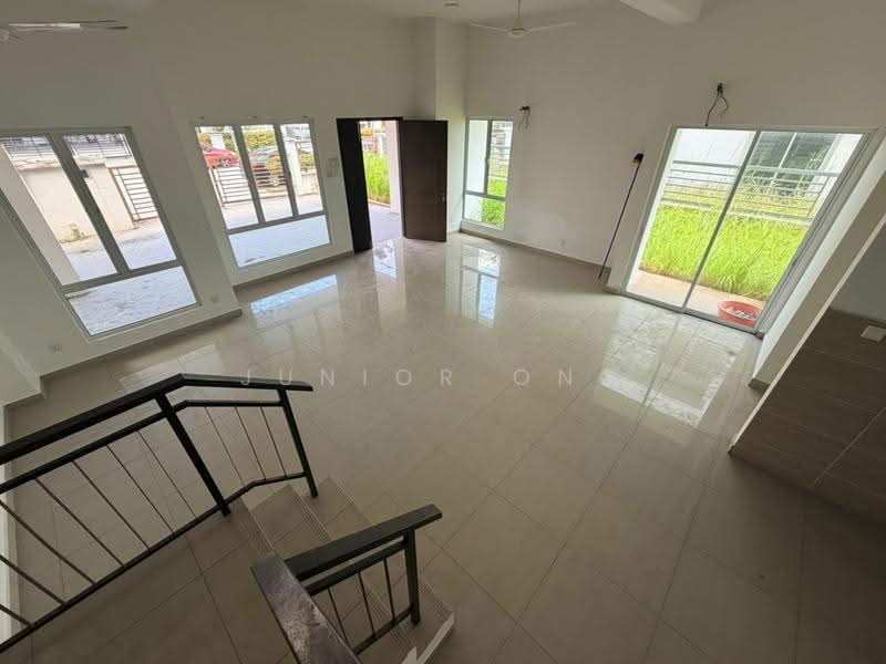 Semi-Detached House for Sale in Rawang (Selangor) - Junior Ong - Living Room - PropertyGuru.com.my