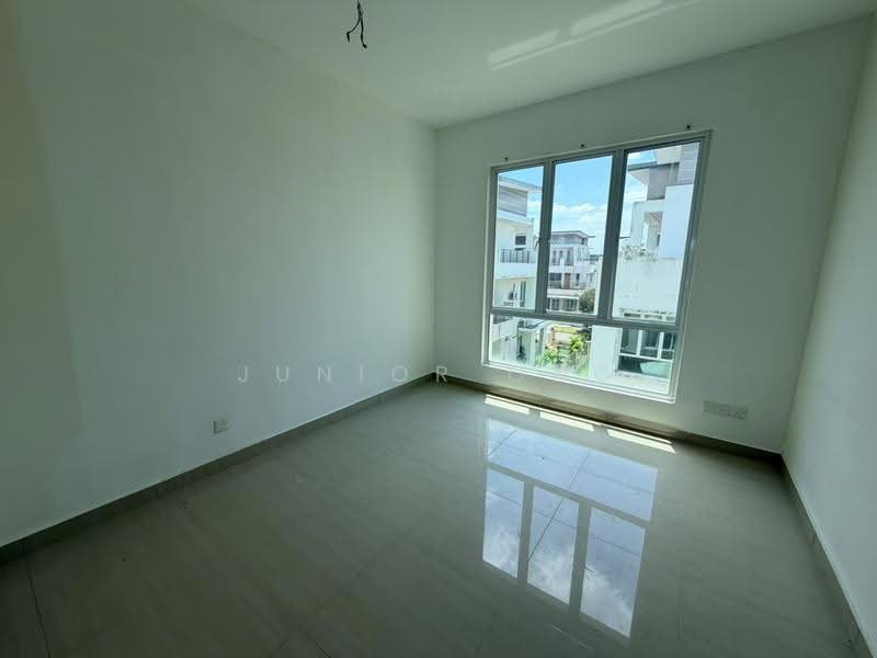 Semi-Detached House for Sale in Rawang (Selangor) - Junior Ong - PropertyGuru.com.my